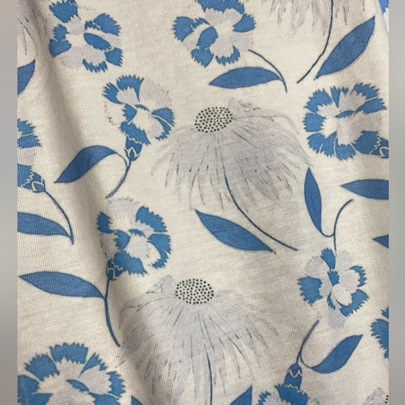 Blue and White Sleeveless Top with Bow and Ruffled Short Set NWT Size 6 - Picture 4 of 8